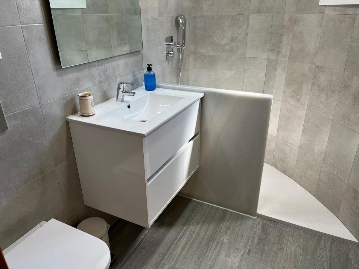 Apartamentos Jimmy 2 Nerja Zewnętrze zdjęcie