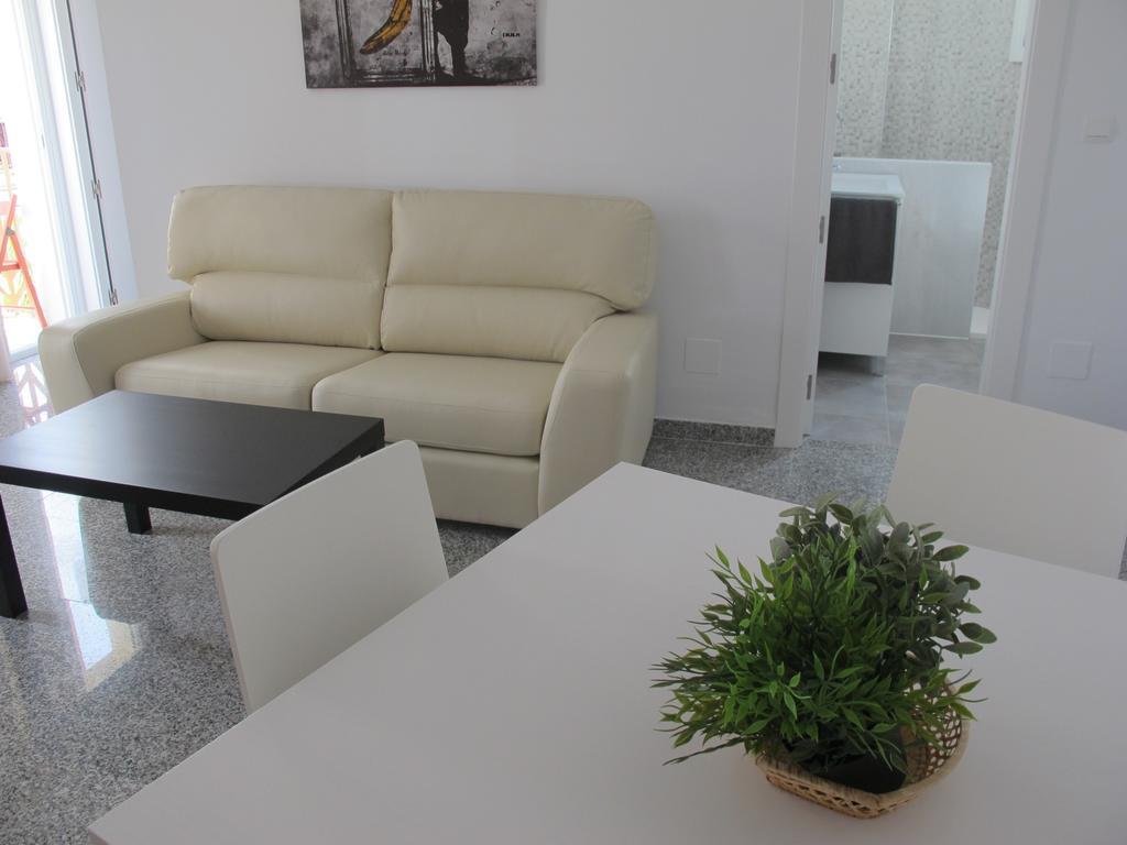 Apartamentos Jimmy 2 Nerja Zewnętrze zdjęcie