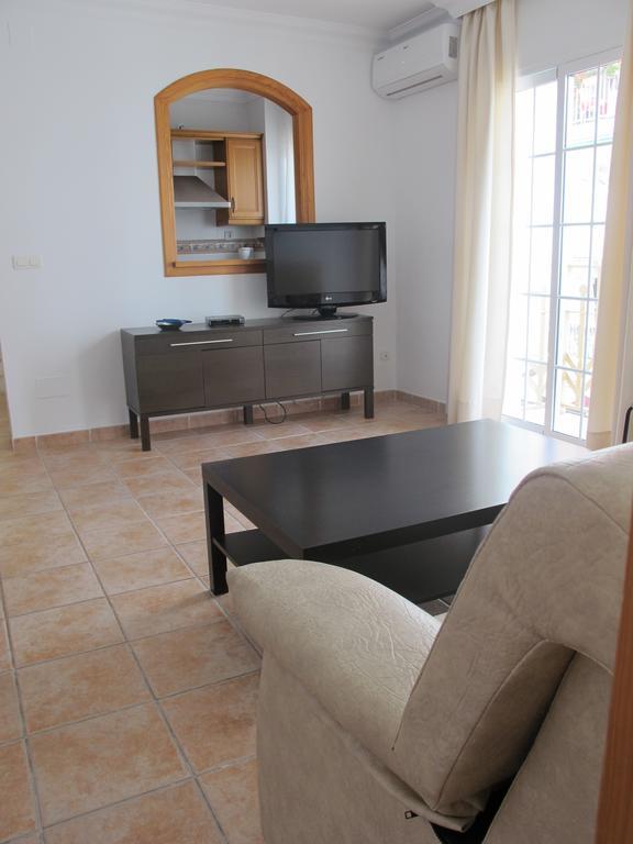 Apartamentos Jimmy 2 Nerja Zewnętrze zdjęcie